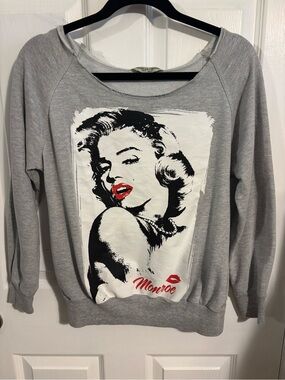 😍American Vintage Lightweight Graphic “Monroe” gray sweatshirt Size small